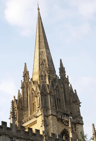 Campanario con reloj, Iglesia de Santa María, Oxford, Inglaterra —  Fotos de Stock