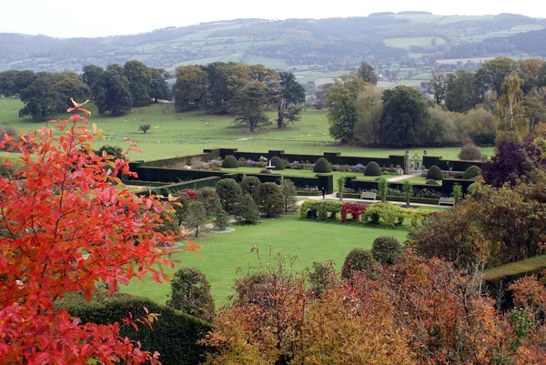 Powis замок саду, Welshpool, провінції Powys, Уельсу, Англія — стокове фото