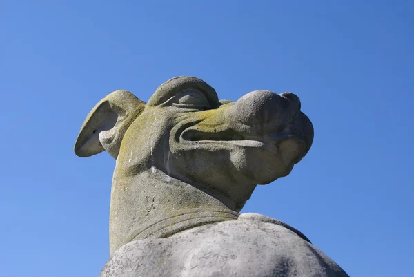 The Queen's Beast, Royal Botanic Gardens, Kew, London, England — Stock Photo, Image