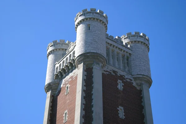 Tower of Casa Loma Castle stable in Tornto, Canada — Stock Photo, Image