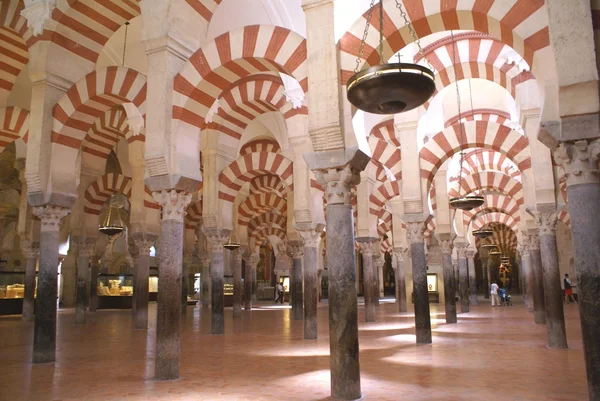 Arcos de la Catedral de Córdoba, Andalucía, España — Foto de Stock