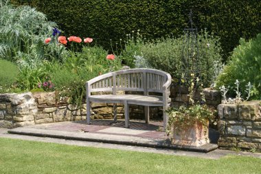 Ahşap Bank, Hever Kalesi Bahçe, Kent, İngiltere