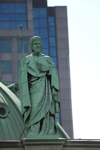 Estatua religiosa, Catedral María Reina del Mundo, Montreal, Quebec, Canadá — Foto de Stock