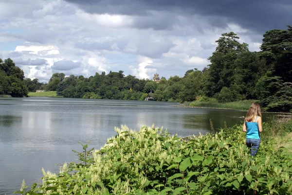 Blenheim Palace lake, Woodstock, Oxfordshire, Inglaterra — Fotografia de Stock