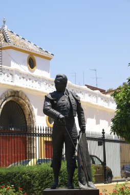 Torero Curro Romero, gerçek Maestranza, Sevilla, İspanya bullring heykeli