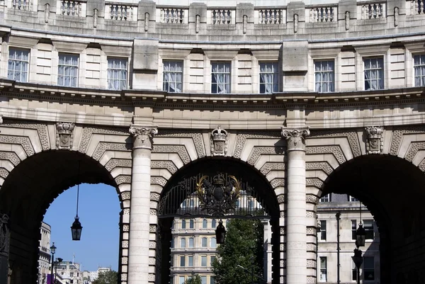 Almirantado Arch, Trafalgar Square, Londres, Inglaterra — Fotografia de Stock