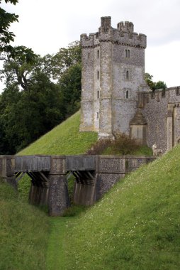 Köprü ve kule. Arundel, West Sussex, İngiltere'de Arundel Kalesi