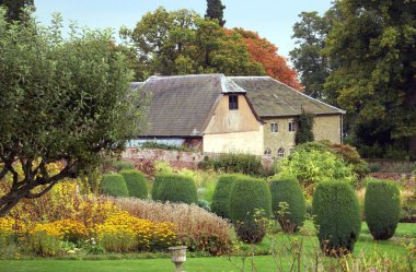 Yarpole, Herefordshire, İngiltere'de bahçede Croft Castle