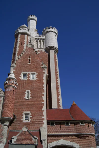 castellated Kulesi