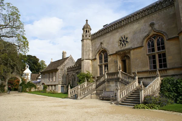Abadía Lacock en Lacock, Chippenham, Wiltshire, Inglaterra — Foto de Stock