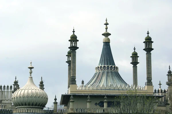 O telhado do Brighton Pavilion em Brighton, East Sussex, Inglaterra — Fotografia de Stock