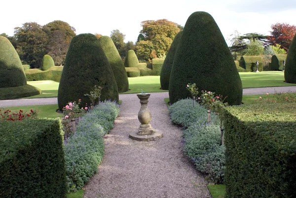 レクサム、ウェールズ、イングランドの近く Chirk で Chirk 城庭園 ストック画像