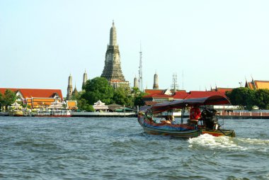Wat Arun at the riverside of Chao phraya River in Bangkok, Thailand, Asia