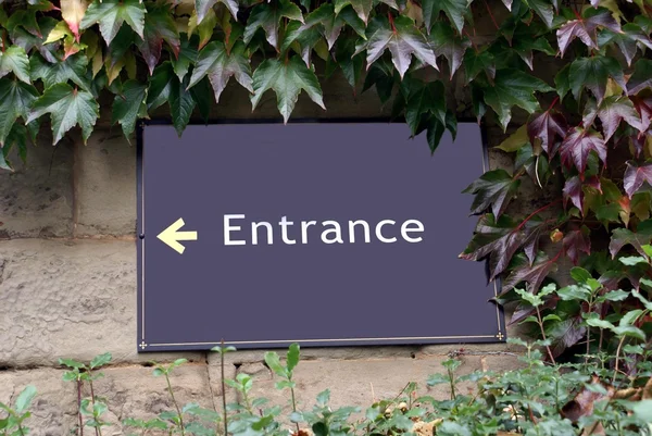 Entrance sign — Stock Photo, Image