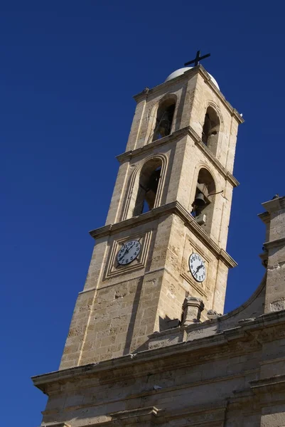 De bell toren van Chania kathedraal in Chania stad, Kreta, Griekenland, Europa — Stockfoto