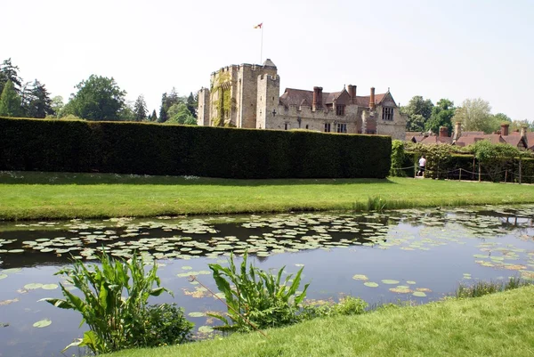 Hever Castle garden in Hever, Edenbridge, Kent, England, Europe — Stock Photo, Image