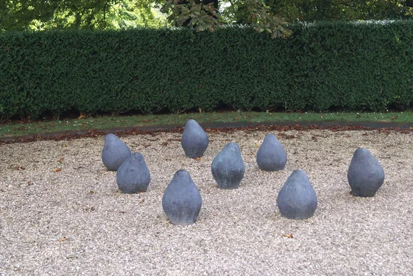 Sculptures in a garden — Stock Photo, Image