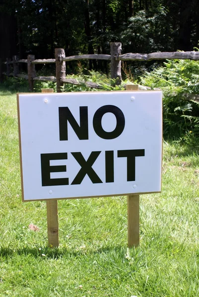 No Exit Sign — Stockfoto