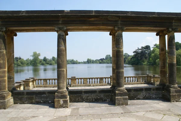 Hever castle garden in hever, edenbridge, kent, england, europa — Stockfoto