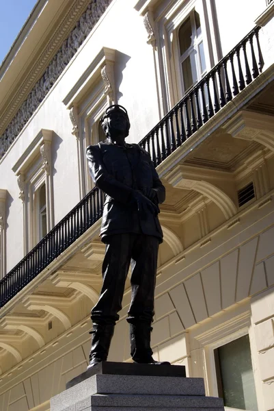 Estátua de Sir Keith Park em Waterloo Place, Londres, Inglaterra, Europa — Fotografia de Stock
