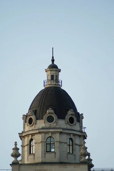 Ornate domed architecture — Stock Photo, Image