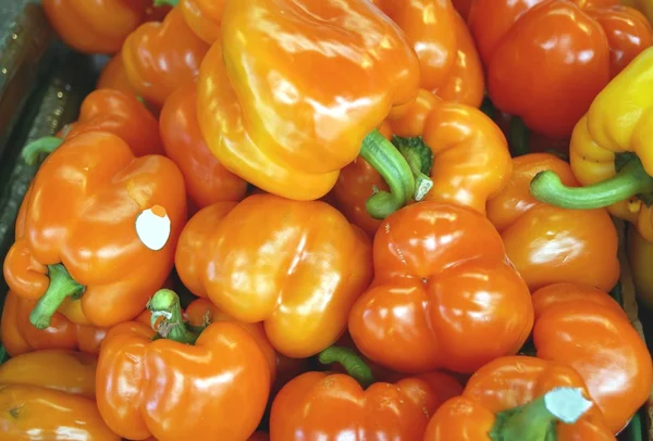 Zobrazit paprika v obchodě s potravinami na trh — Stock fotografie