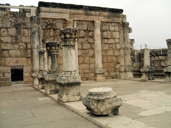 Die große synagoge von kapernaum in israel — Stockfoto