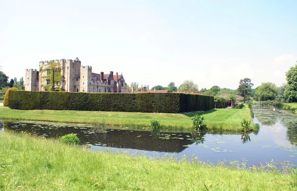 Hever castle, floden Eden i England — Stockfoto