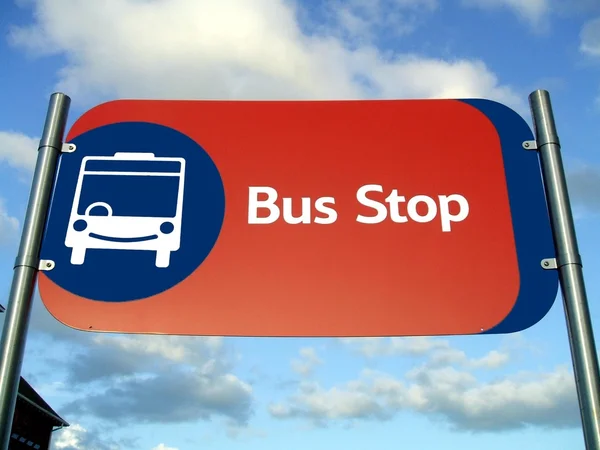Busshållplats tecken — Stockfoto
