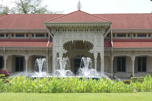 Palácio Dusit. Abhisek Dusit Throne Hall em Bangkok, Tailândia, Ásia — Fotografia de Stock