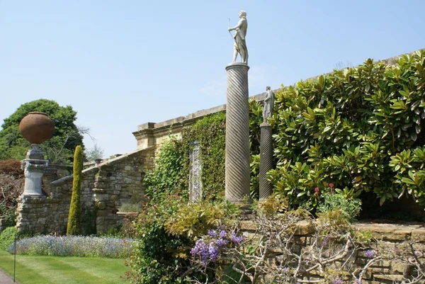 Ogród zamku Hever w Anglii — Zdjęcie stockowe