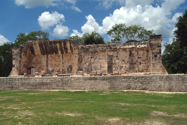 Grand Ballcourt v Chichén Itzá, Mexiko — Stock fotografie