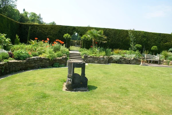 Jardín del castillo Hever — Foto de Stock