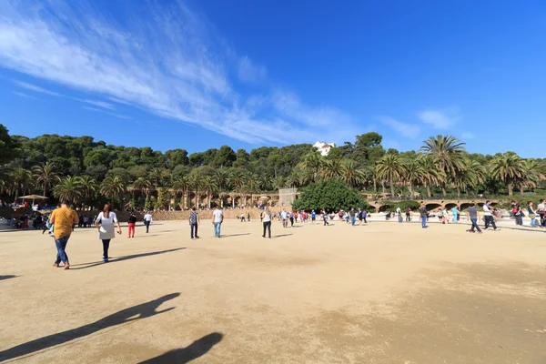 Taras główny Park Guell w Barcelonie, Hiszpania — Zdjęcie stockowe