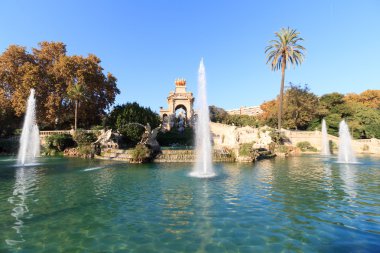 Barcelona'da Parc de la Ciutadella park çeşme