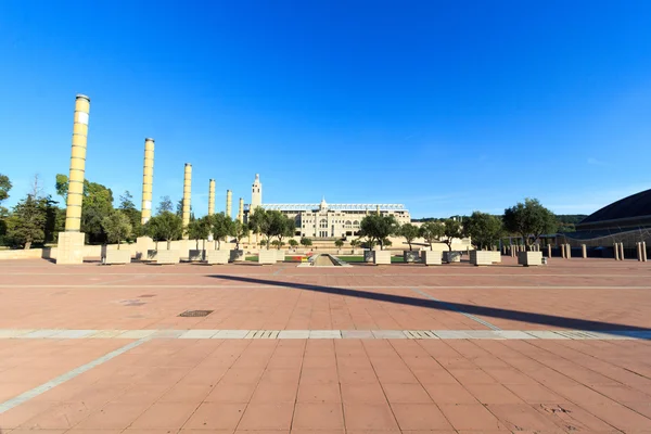 Estádio Olímpico de Barcelona e parque olímpico (Anella Olimpica ) — Fotografia de Stock