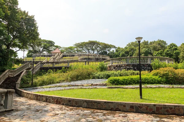 Терраса Сад в Телок Бланга Хилл Парк, Сингапур — стоковое фото