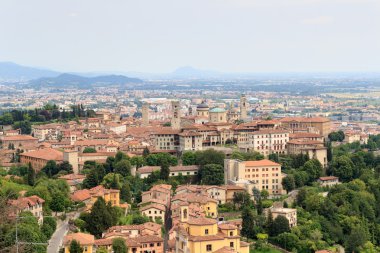 Panorama üst şehir Citta Alta Bergamo, İtalya
