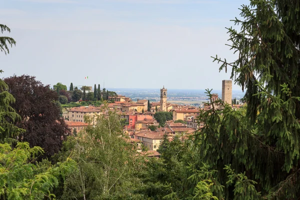 Panorama de la ville haute Citta Alta à Bergame, Italie — Photo