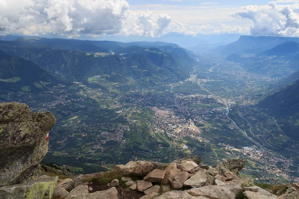 Mutspitze görünümünden Meran için