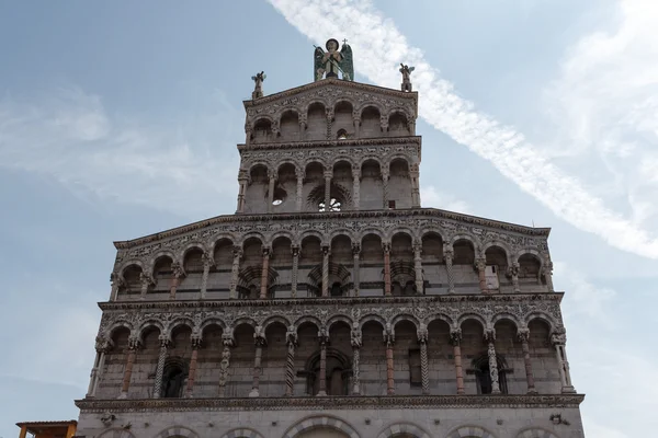 サン・ミケーレin Foro in Lucca — ストック写真