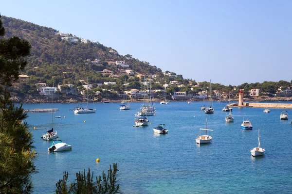 Bağlantı noktası d'Andratx Majorca, İspanya tekneler — Stok fotoğraf