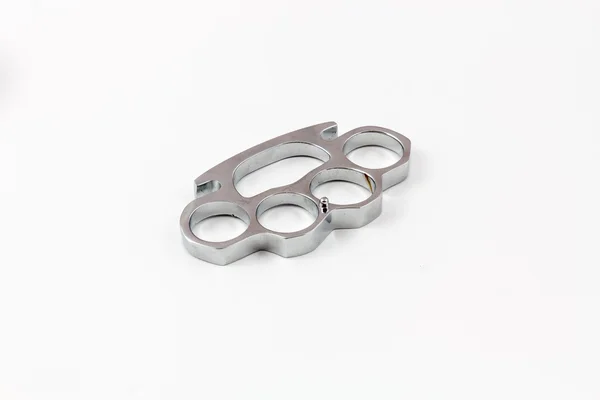 Brass knuckles wapen met witte achtergrond — Stockfoto