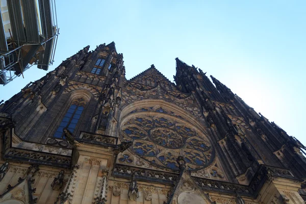 St. Vitus-Kathedrale in der Prager Burg — Stockfoto