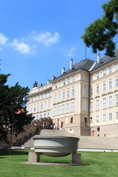 Jardín Paradise en el lado sur del Castillo de Praga — Foto de Stock