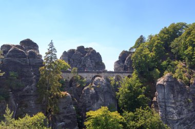 Bastei köprüde Rathen, Sakson İsviçre kayalarda