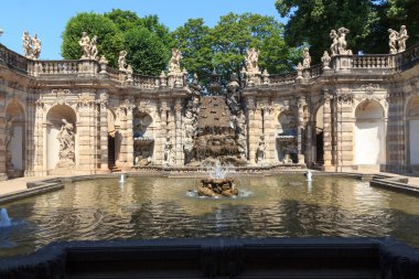 Su Bahçe Nymphenbad sarayında Zwinger, Dresden