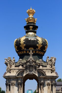 Taç kapısı Kronentor sarayında Zwinger, Dresden
