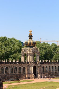 Taç kapısı Kronentor sarayında Zwinger, Dresden