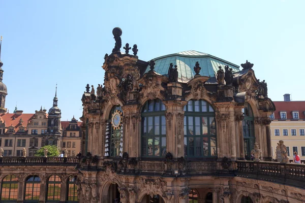 Pawilon "Glockenspiel" w Pałacu Zwinger, Drezno — Zdjęcie stockowe